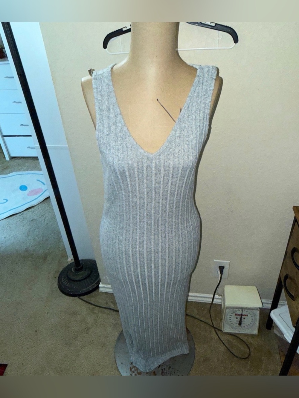 Women’s SHEIN Gray Ribbed Knit V-Neck Maxi Bodycon Dress